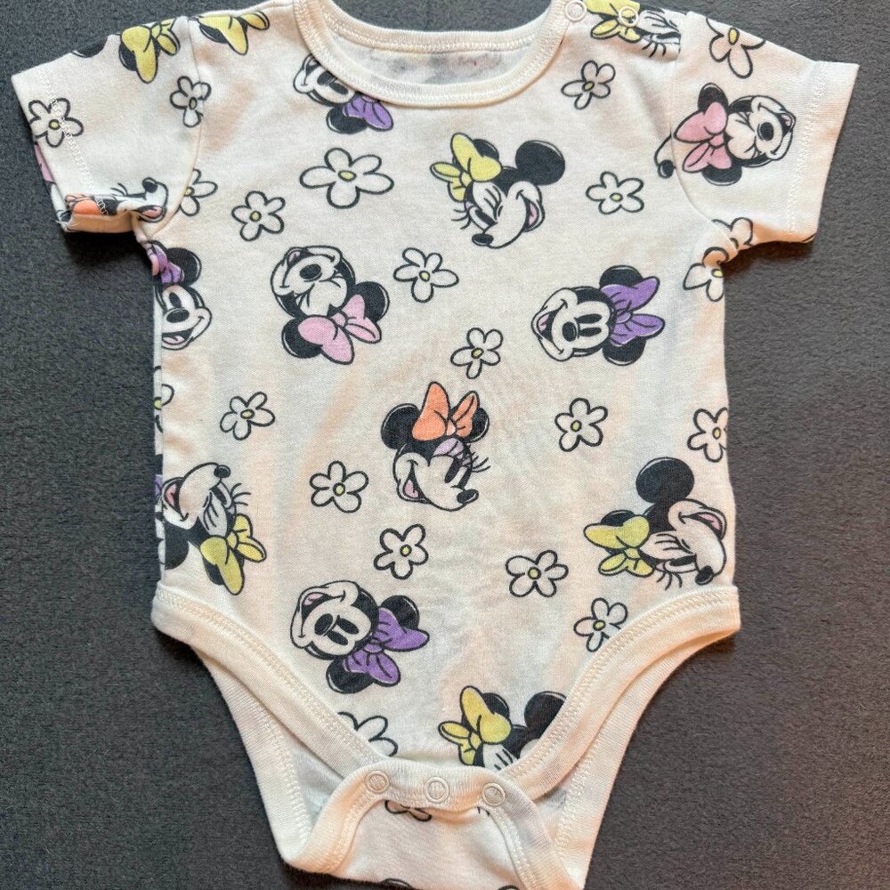 Disney Baby Minnie Mouse Daisy Pluto One Piece Bodysuit Size 6-9 Month
